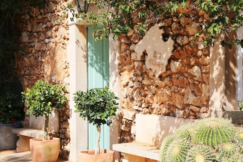 Finca Hotel Rural Es Turo Ses Salines  Spain